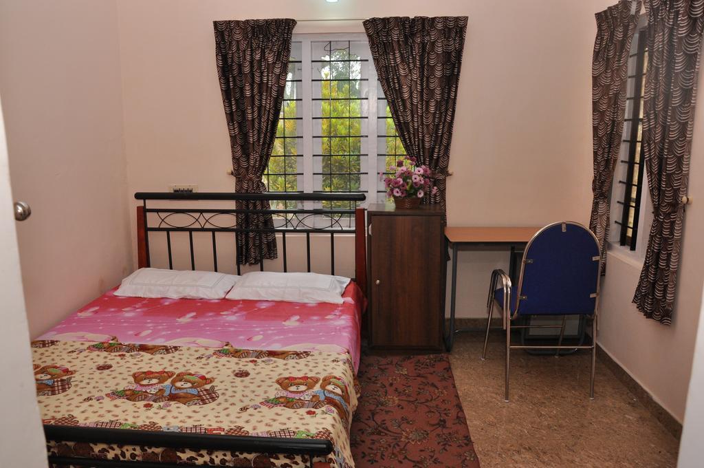 Bluemount Apartment Kattappana Екстериор снимка